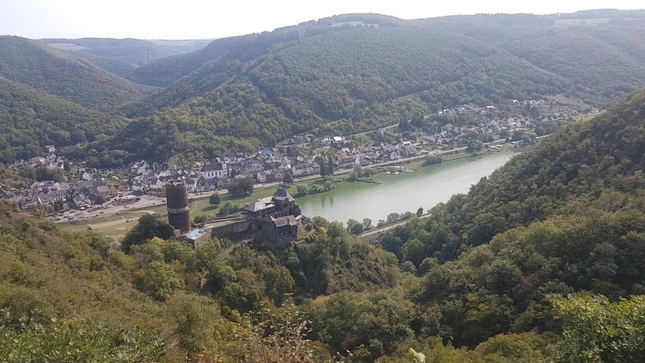 Ferienhaus Leopold Mit Burgblick An Der Mosel Burgen  Ngoại thất bức ảnh